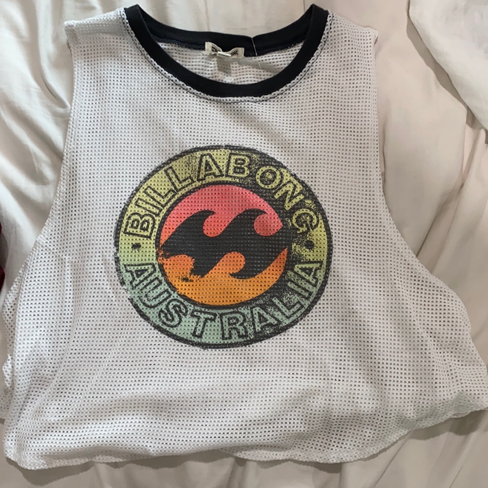 Billabong mesh crop